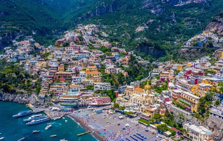 Private Amalfi coast tour from Naples Port up to 14 Passangers