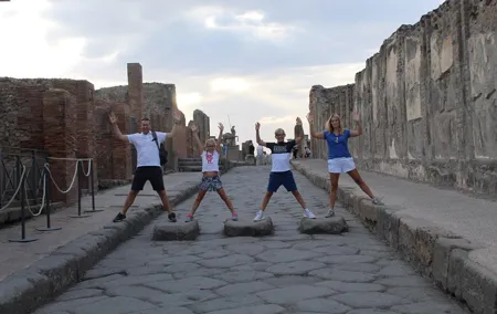 Pompeii tour and wine tasting