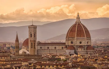 Private transfer: Naples to Florence with 2 hours for sightseeing