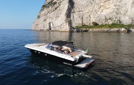 Full Day Private Boat Tour of Capri