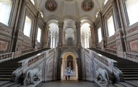 Caserta Palace & Spartacus Amphitheater Private Tour & Transport