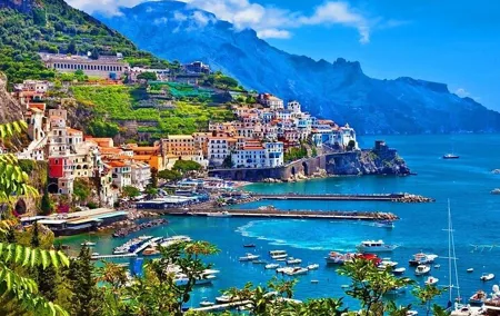 One Day Guided Tour of Amalfi with Departure from Naples