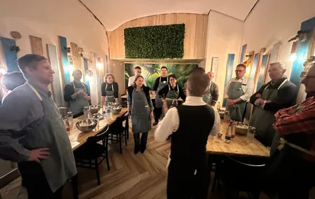 Exclusive Pizza Cooking Class in Naples