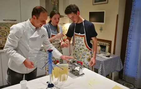 The Ultimate Neapolitan Cooking Class with Local