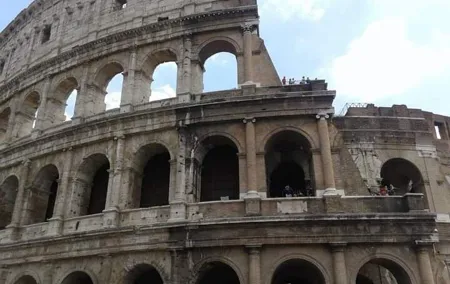 Private transfer from Napoli to Rome