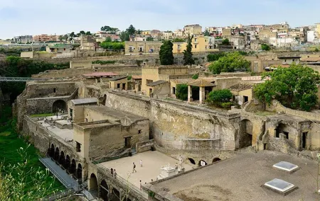 Shore Tour to the Excavations of Herculaneum(2 hours)