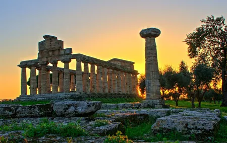 Paestum and Dairy day tour from Naples