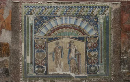 Three-hour guided tour of Herculaneum with an Archaeologist