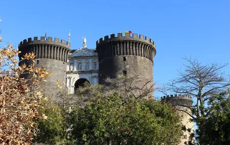 The Origins Of Naples. Unique private tour of the monumental area