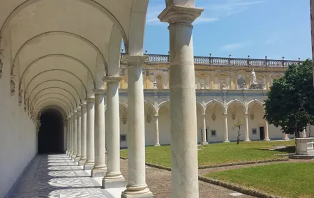 Tour in the Charterhouse of St. Martin and Pedamentina with an art expert