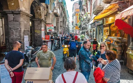 Mamma mia! Naples Small Group Tour: Legends, History & Folklore