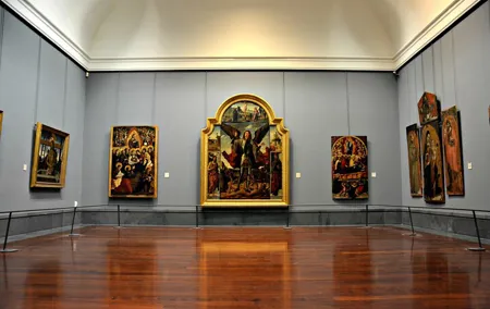 Capodimonte Museum of Naples Group Tour