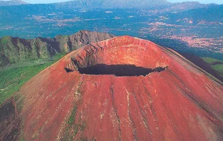 Naples Shore Excursion: Mt Vesuvius Half-Day Trip from Naples