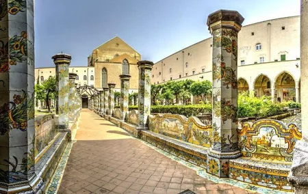 Naples Private Tour: with the Archaeological Museum & Historic Center