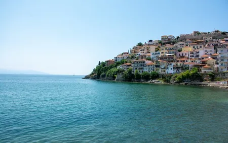 Ischia and Procida Boat Excursion with Swimming and Lunch Stop
