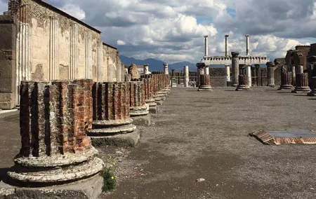 POMPEII And AMALFI COAST Full Day 8 Hours From Naples