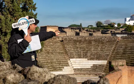 From Naples: Private Tour Pompei and Sorrento with lunch