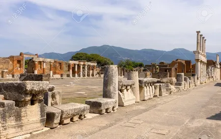 Pompeii Private Tour with Tickets and Wine Tasting Lunch
