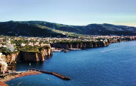 Tour of Mt. Vesuvius+Sorrento+Pompeii (Full Day)