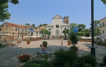 Transfer from Naples to Ravello or Ravello to Naples