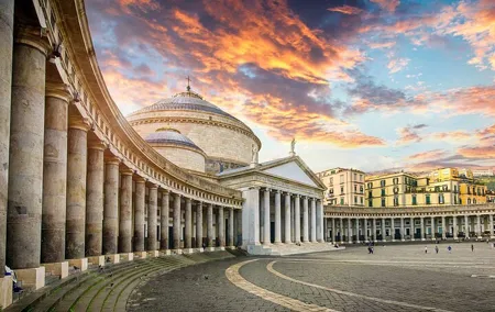 Walking Tours of Naples in English with an American-Italian Local