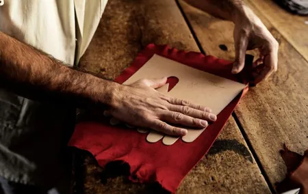 Tour Naples: Journey into the historical Neapolitan glove factory