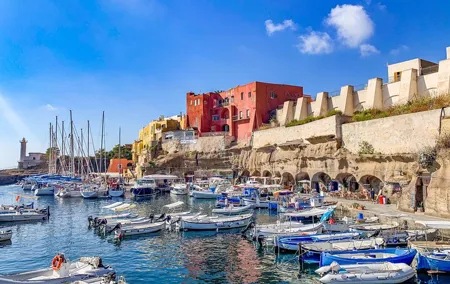 Catamaran Tour in Ventotene