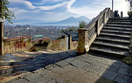 Private Tour: Vertical Naples Walking Tour - Urban Trekking