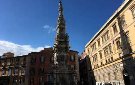 Private Naples Historical Centre Walking Tour with a Professional Guide