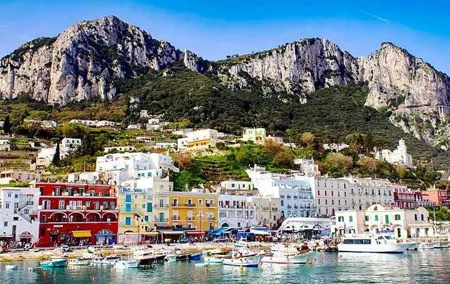 CAPRI Island Tour FD from NAPLES (Hydrofoil and Lunch Included)
