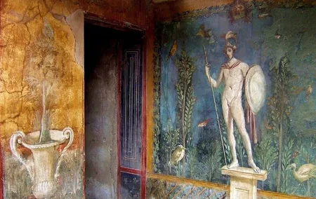 Full Day Guided Tour of Pompeii and Naples
