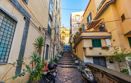 Explore the Instaworthy Spots of Naples with a Local