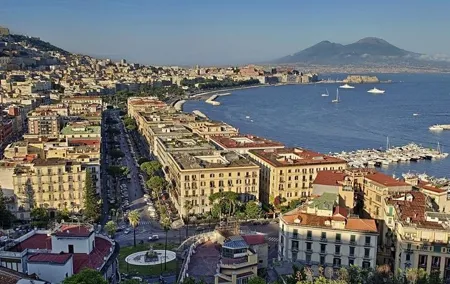 Enjoying Naples by car and by walking with stop at Cameo factory!