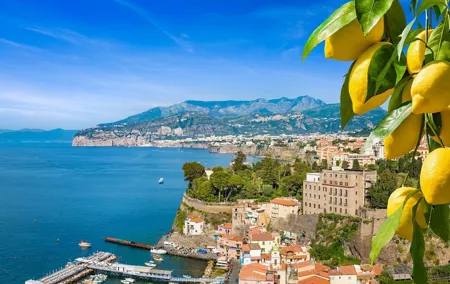 Tour of Sorrento and Positano from Naples with private Transfer