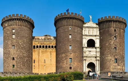 Private Historic Walking Tour in Naples