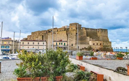 Architectural Naples: Private Tour with a Local Expert
