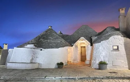 Tour from Naples to Alberobello Trulli round trip.