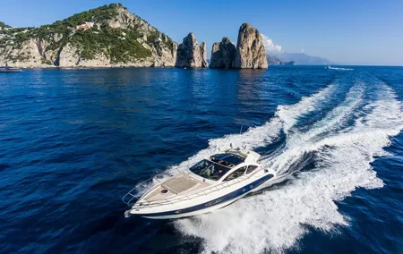 Private Capri Full Day tour with a Azimut Atlantis 55ft