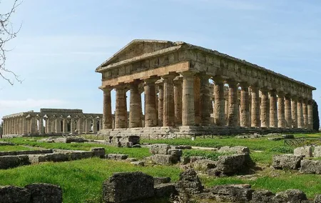Private Shore Excursion to Paestum with Lunch from Salerno
