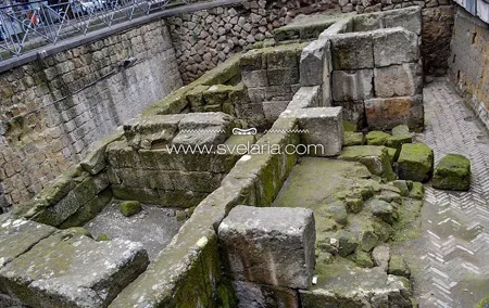 Tour of the Greek-roman Naples with an archaeologist