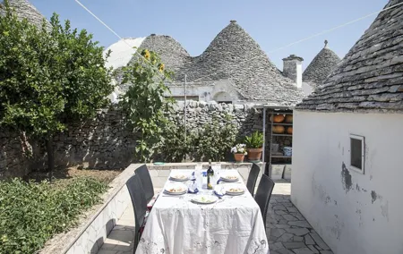 Dining Experience at a local's Home in Caserta with Show Cooking