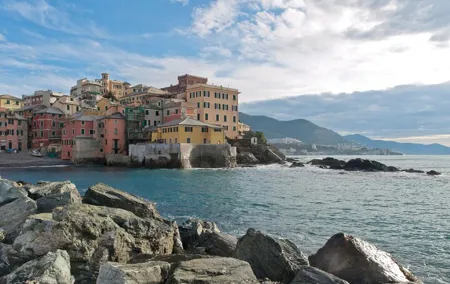 Genoa : Private Custom Walking Tour With A Local Guide