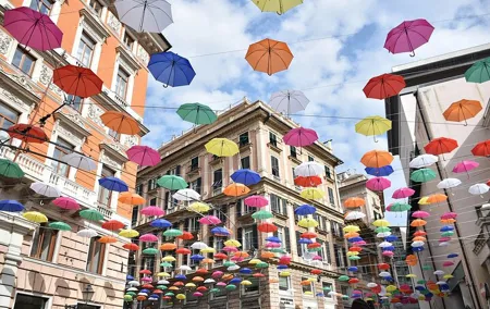 Private 3-hour Walking Tour of Genoa with official tour guide
