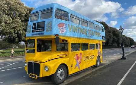 Afternoon Tea Bus Tour in Dublin