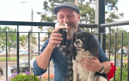 Dublin Coastal Hike, Pints & Puppies Adventure