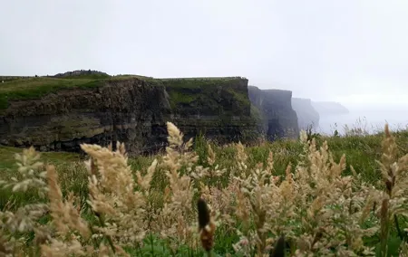 Scogliere di moher e Galway in italiano