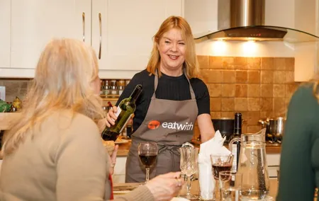 Irish Craic & Cuisine: Cooking Class & Dinner in Central Dublin