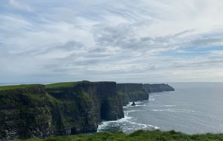 Private Tour from Dublin to Cliffs of Moher and Galway