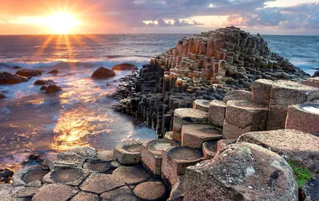Spanish Belfast And Giants Causeway Tour