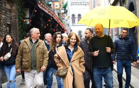 Small Group Bucket List Sights Walking Tour with a Local Guide